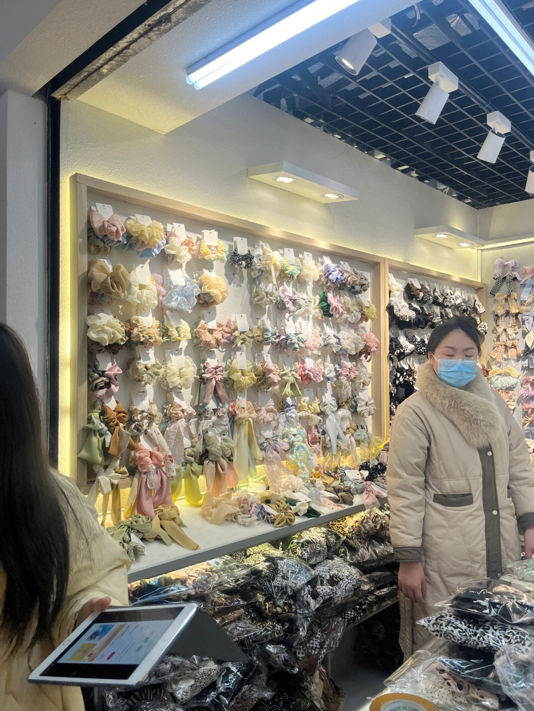 百货头饰批发市场在哪